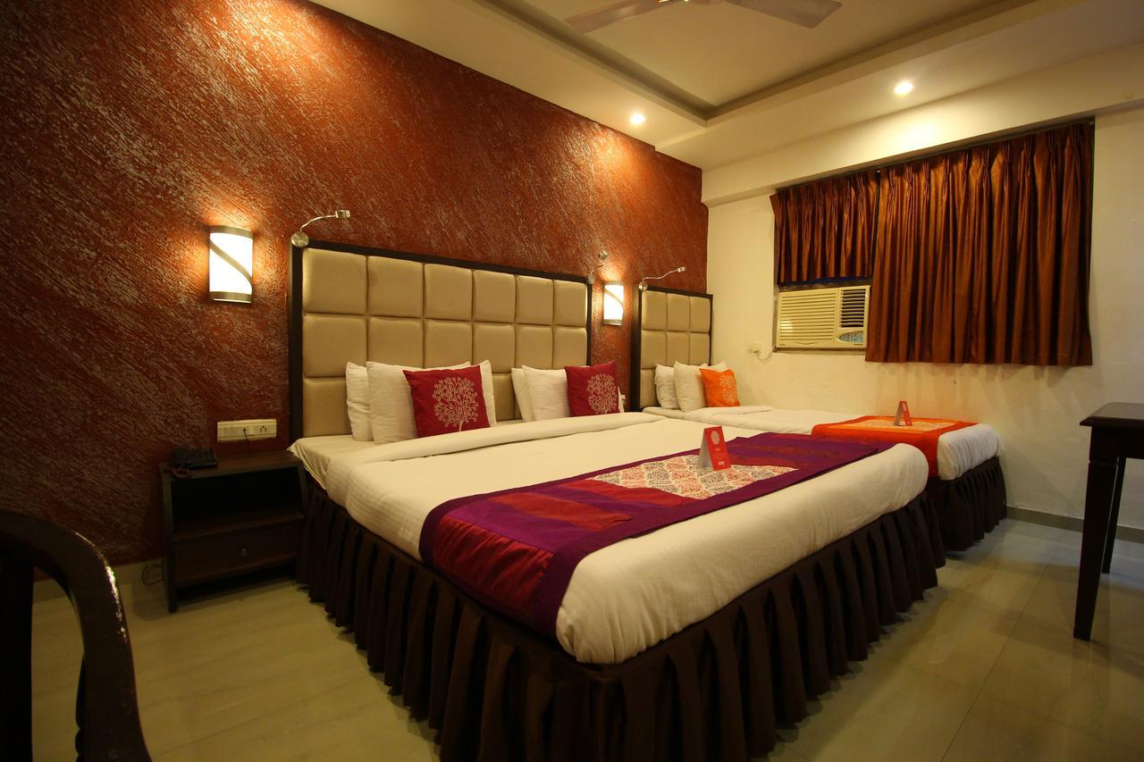 Oyo 8786 Hotel Maan Residency Ahmadábád Kültér fotó