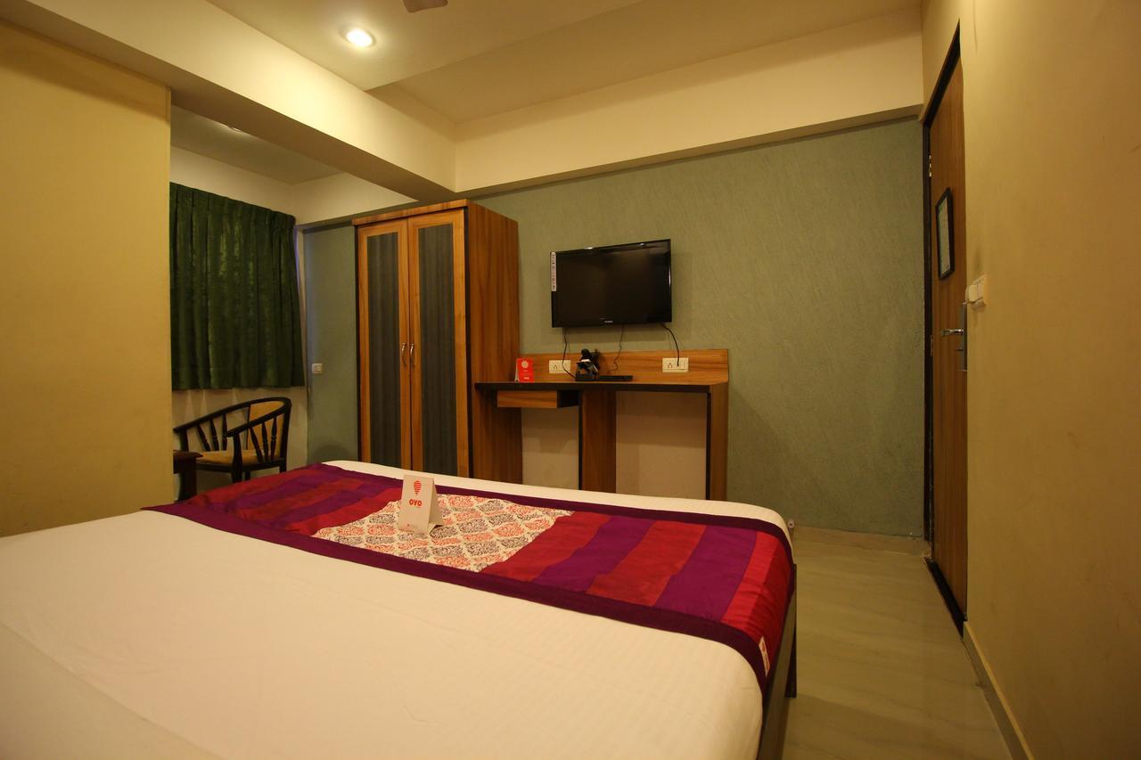 Oyo 8786 Hotel Maan Residency Ahmadábád Kültér fotó