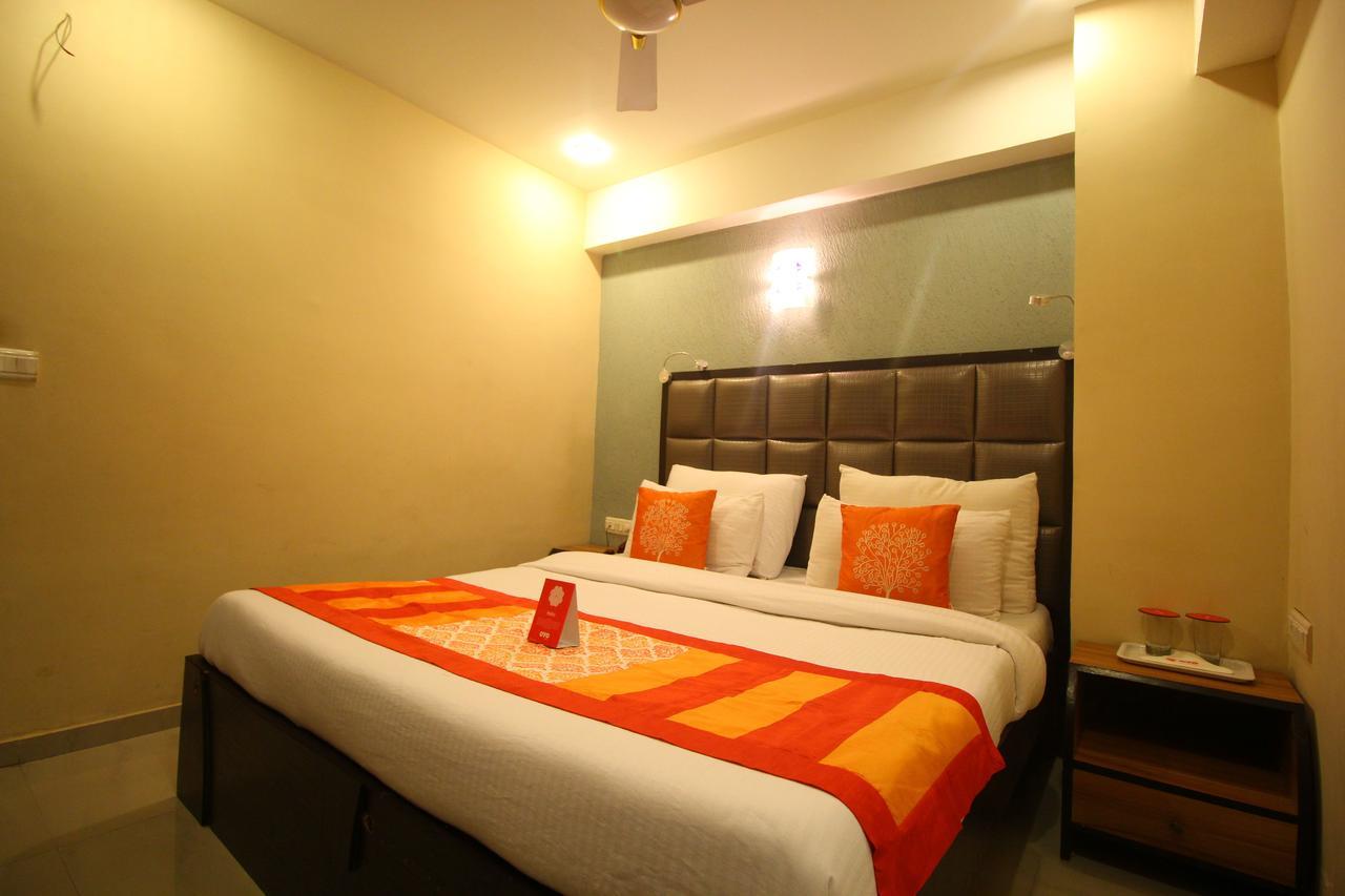 Oyo 8786 Hotel Maan Residency Ahmadábád Kültér fotó