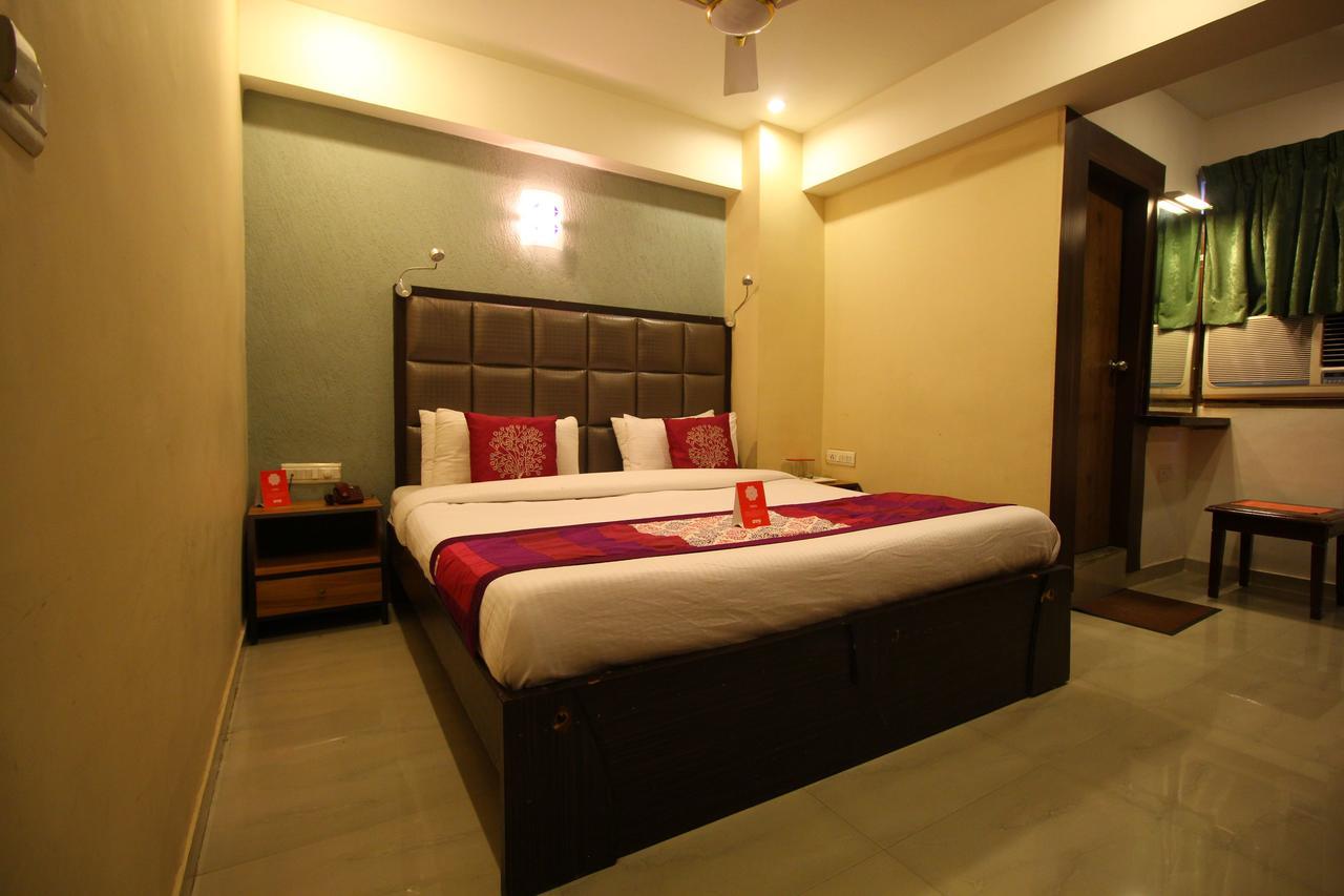 Oyo 8786 Hotel Maan Residency Ahmadábád Kültér fotó
