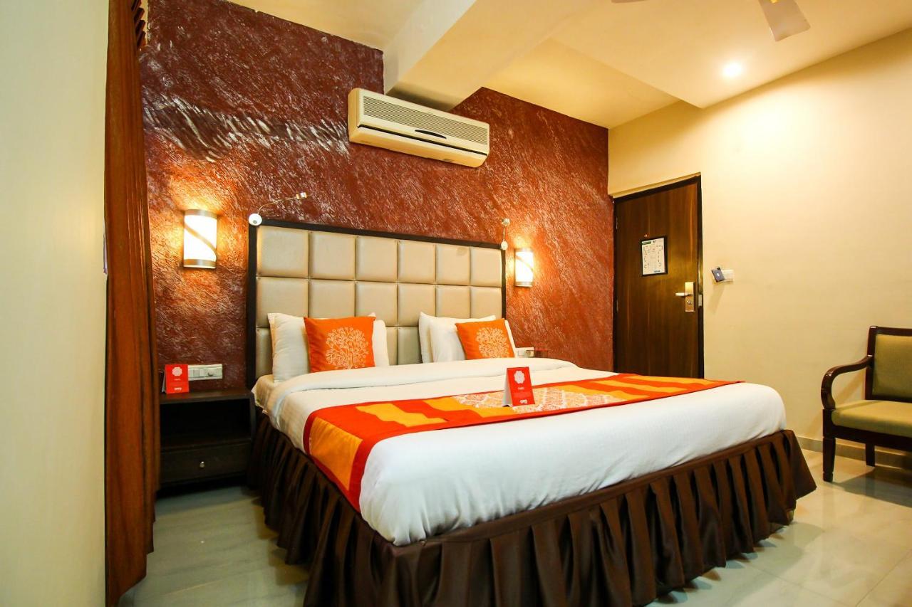 Oyo 8786 Hotel Maan Residency Ahmadábád Kültér fotó
